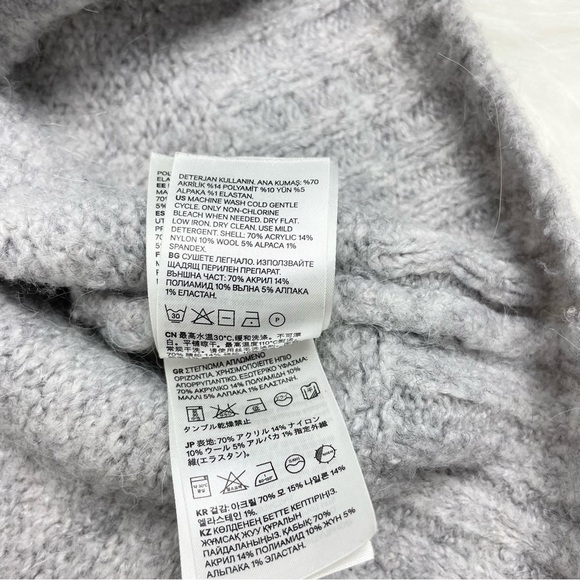 H&m Oversized Slouchy Turtleneck Knit Sweater, Grey Size Small - Picture 7 of 8